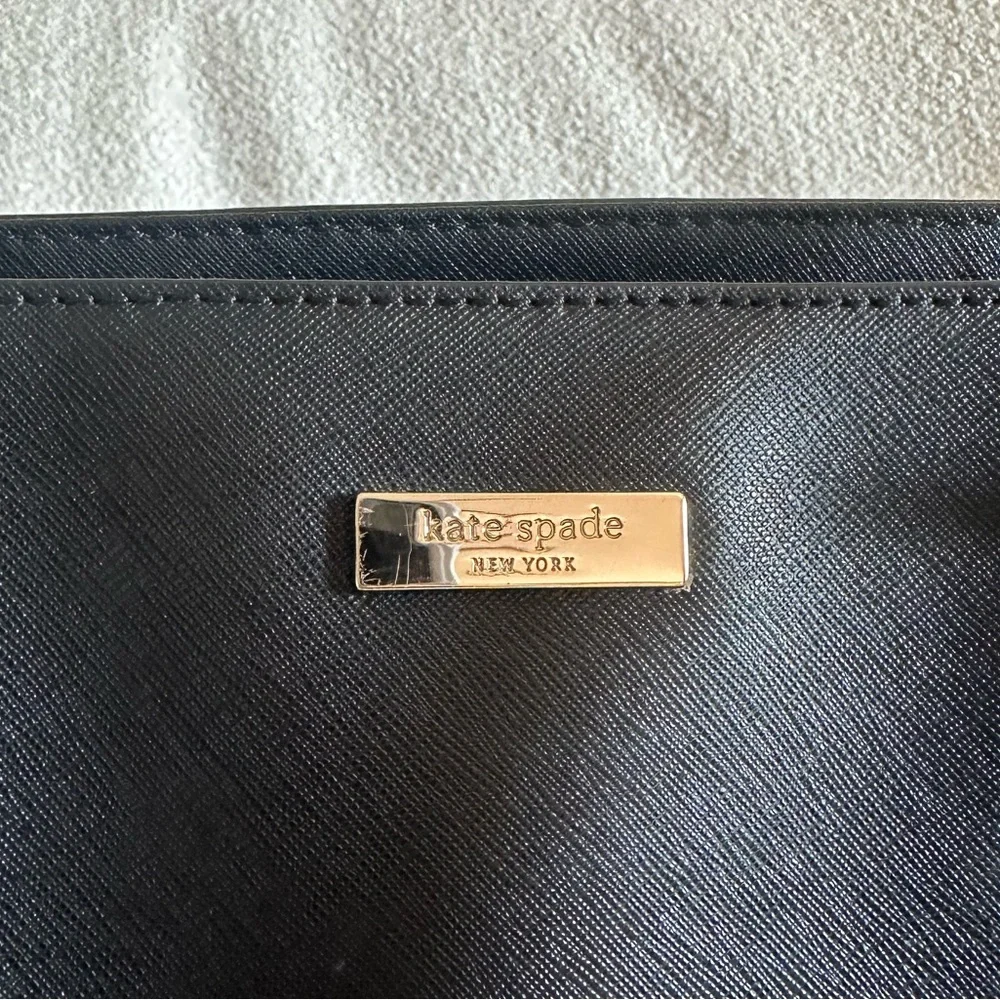 Kate Spade - large black purse. Great condition. Perfect for fall and winter